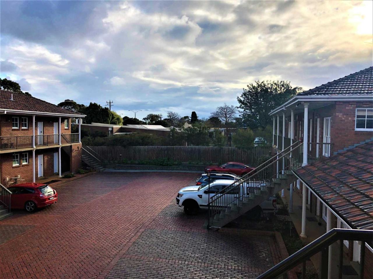 Glen Inn Glen Waverley Exterior foto